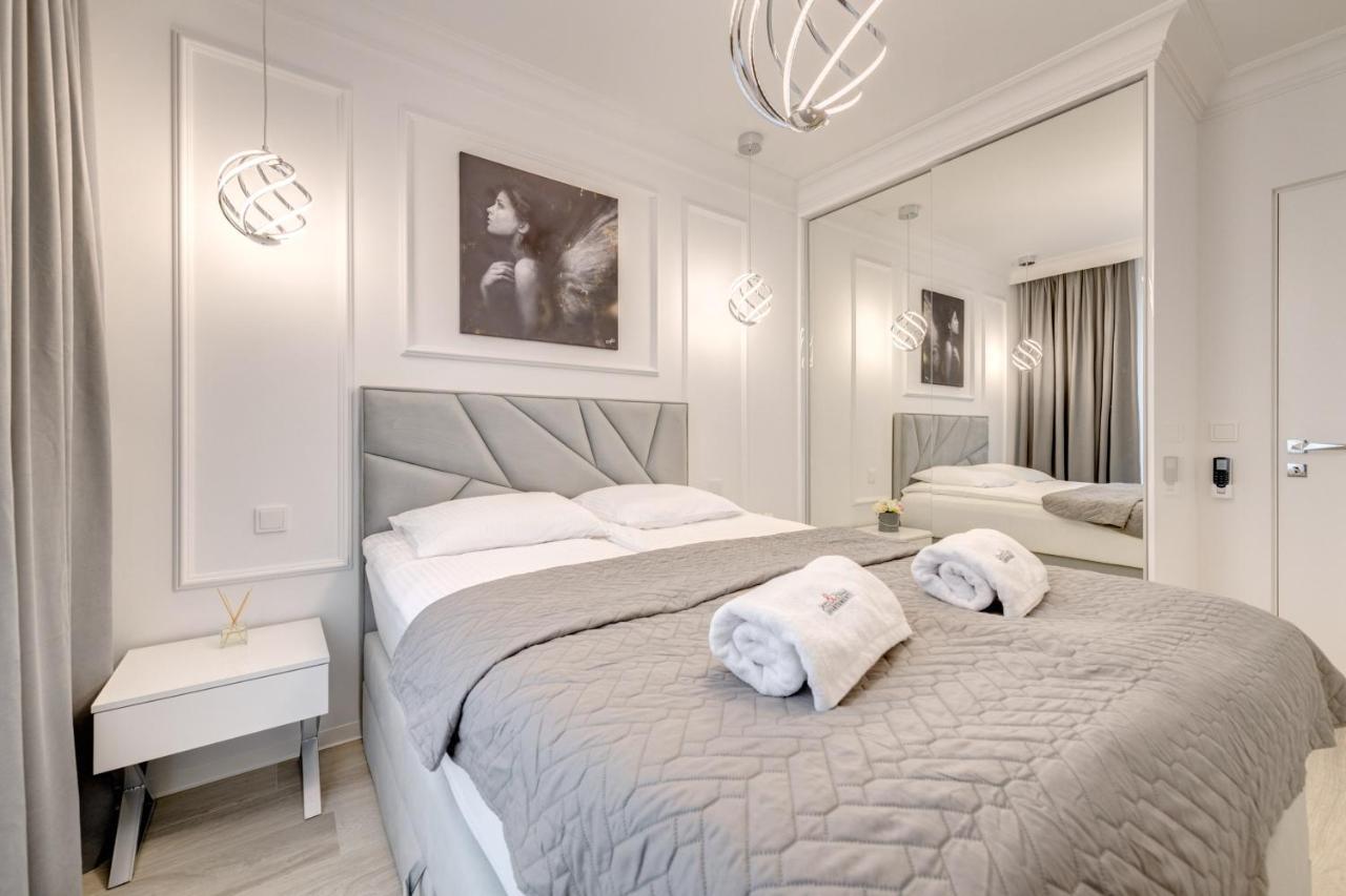 Dom & House - Apartments Navio Estate กดัญสก์ ภายนอก รูปภาพ