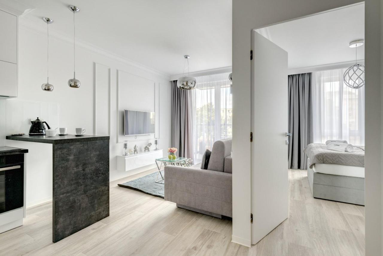 Dom & House - Apartments Navio Estate กดัญสก์ ภายนอก รูปภาพ