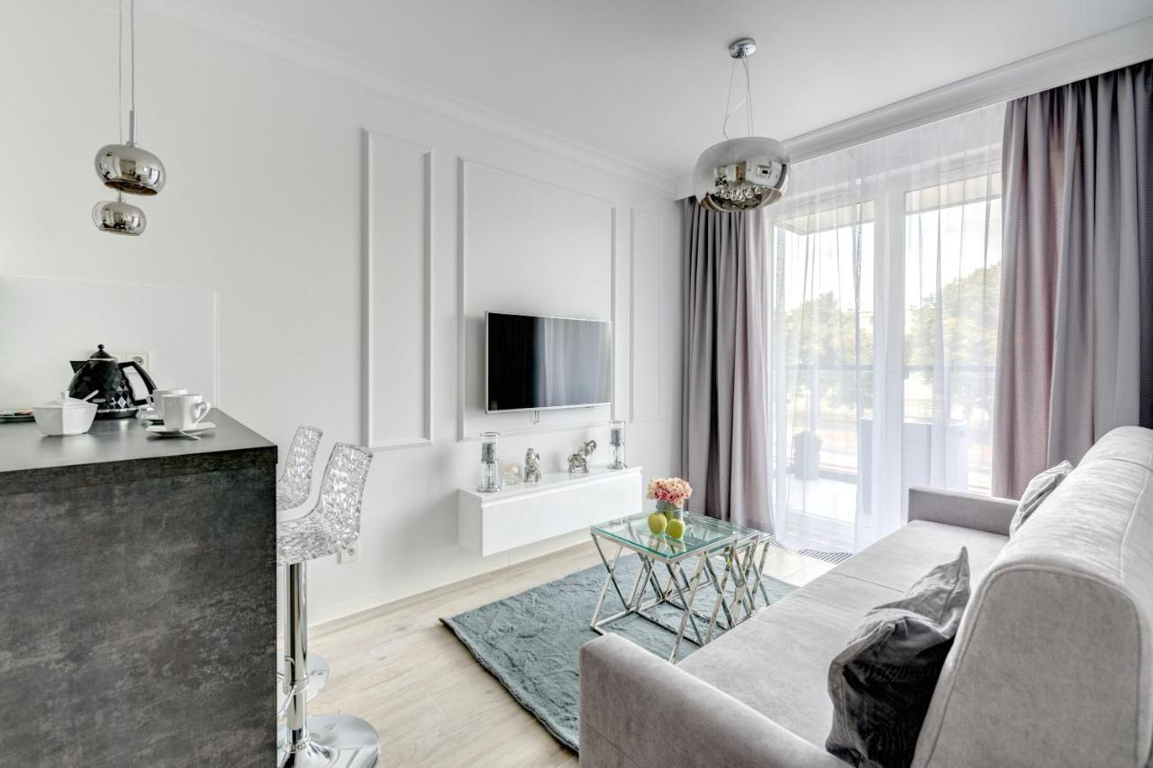 Dom & House - Apartments Navio Estate กดัญสก์ ภายนอก รูปภาพ